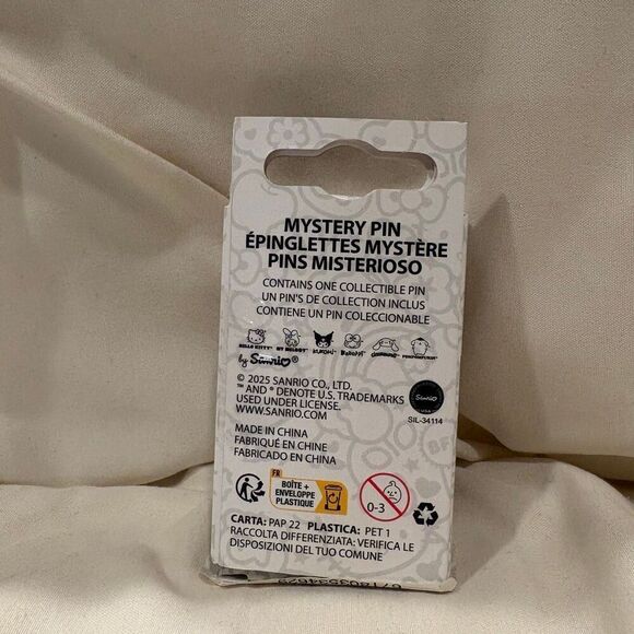 Loungefly Sanrio Hello Kitty & Friends My Melody Color Portrait Enamel Pin NEW - Picture 5 of 5